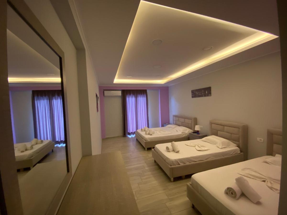 Karos Hotel Llaman Himarë Exterior foto